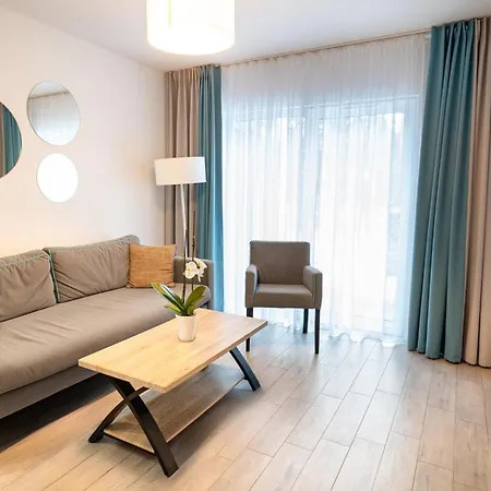 Ośrodek Szkoleniowo-wypoczynkowy Leśnik *