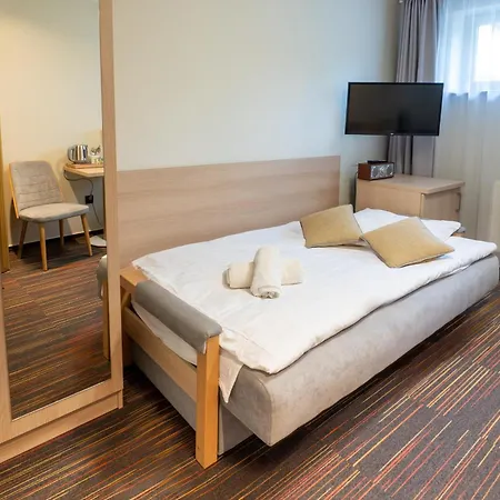 Ośrodek wypoczynkowy Ośrodek Szkoleniowo-wypoczynkowy Leśnik